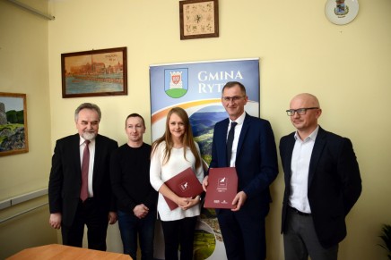 Szkoła Nadpopradzkiej Tradycji i&nbsp;Kultury przy&nbsp;wsparciu MCK SOKÓŁ