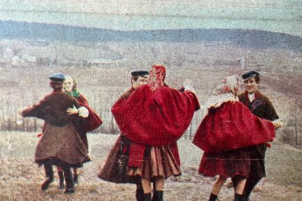 Tkactwo Świętokrzyskie i ludzie spółdzielni Tkactwo Świętokrzyskie i ludzie spółdzielni