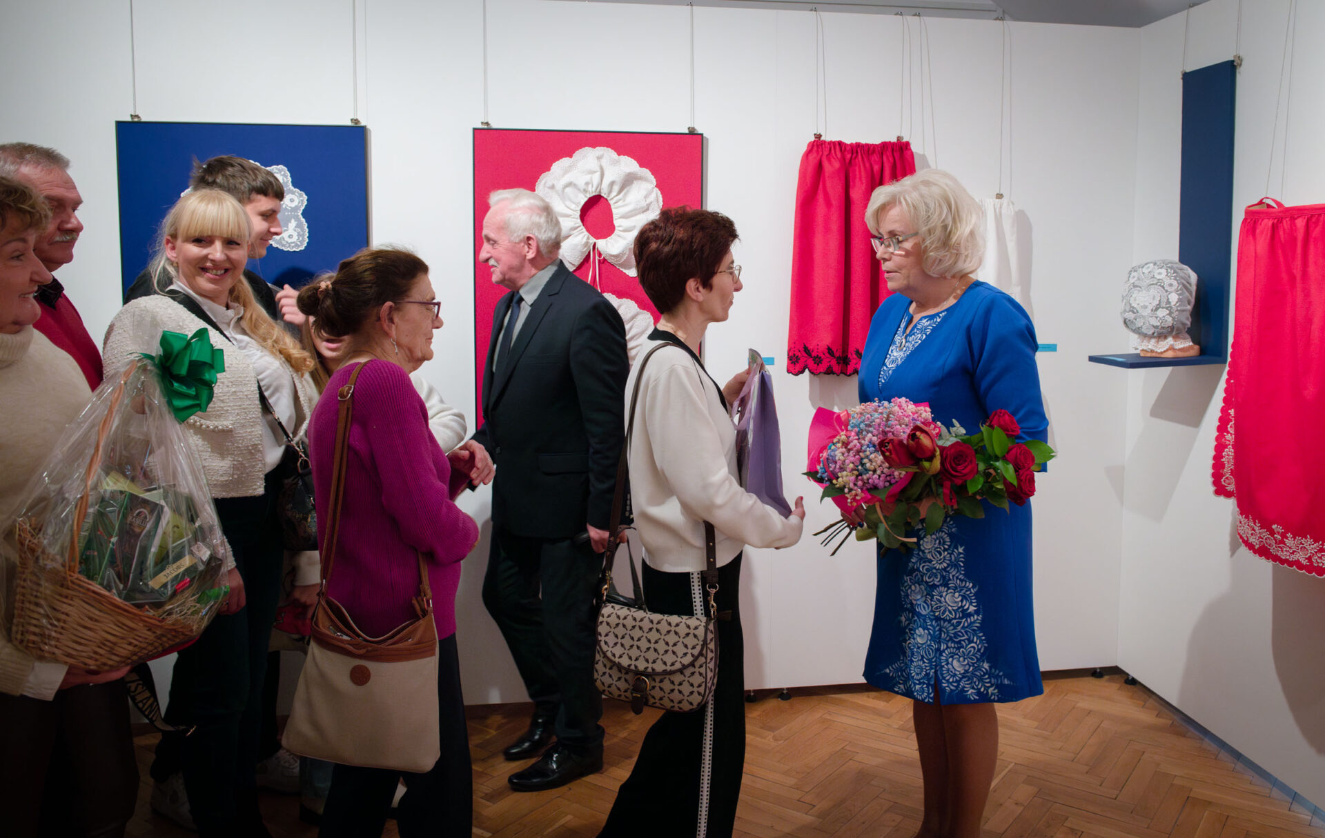 Wystawa „Haftowane, malowane. Piękno ludowego zdobnictwa w&nbsp;twórczości Krystyny Zagrabskiej