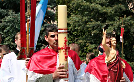 Wielkanoc na&nbsp;Podolu