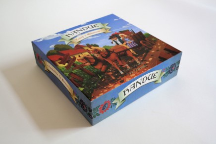 Handuł. Kupcy z&nbsp;Wilamowic – gra planszowa o&nbsp;niezwykłym miasteczku