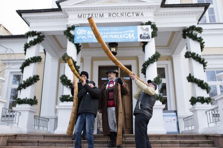 W Ciechanowcu grały bazuny, trombity, ligawki… W Ciechanowcu grały bazuny, trombity, ligawki…